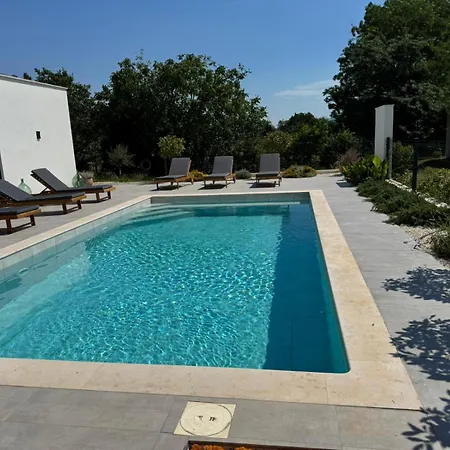 Villa D'mmass Istria Martinski